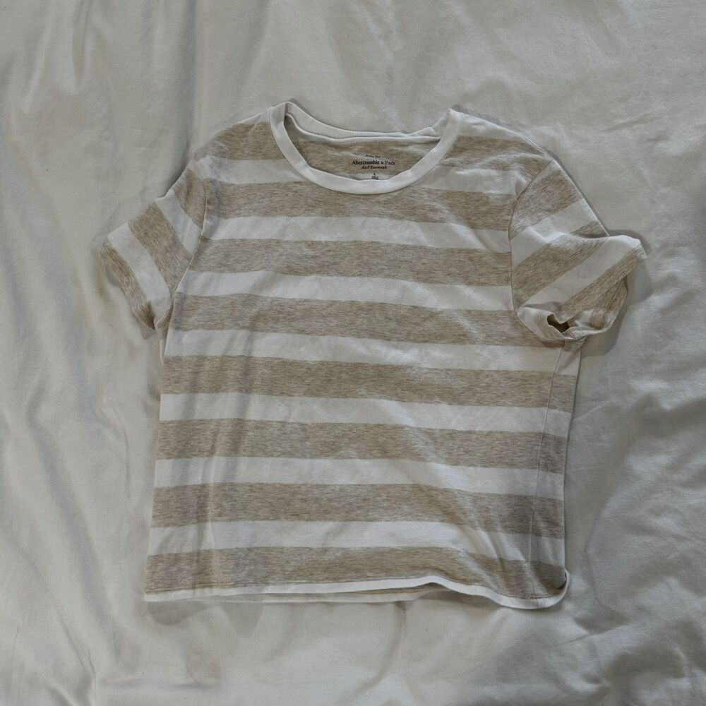 Abercrombie & Fitch A&F Essentials baby tee Beige and white striped Size Large L